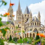 Le Jardin - Pl St Sauveur - Hypercentre