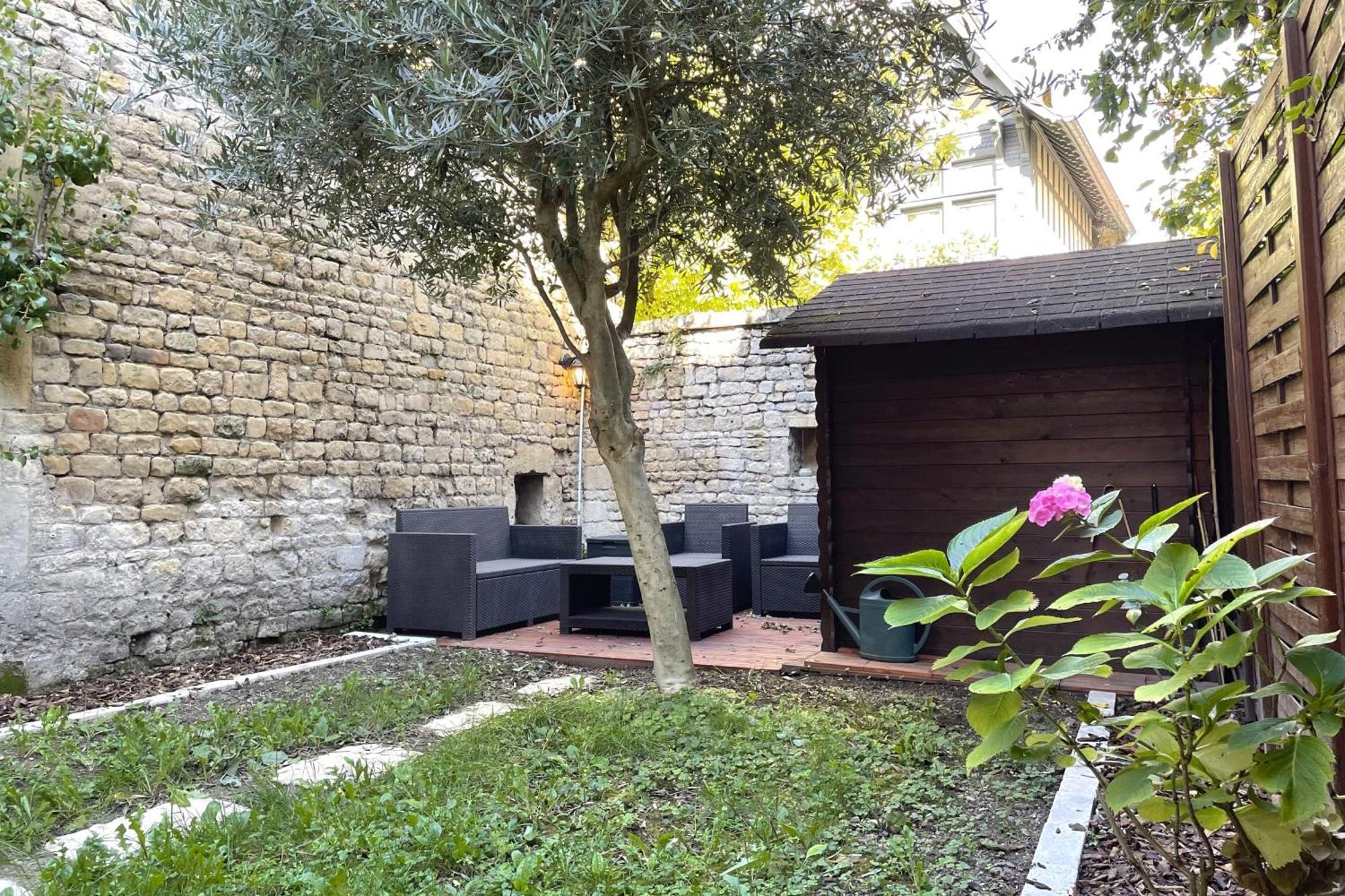 Le Jardin - Pl St Sauveur - Hypercentre Appartement